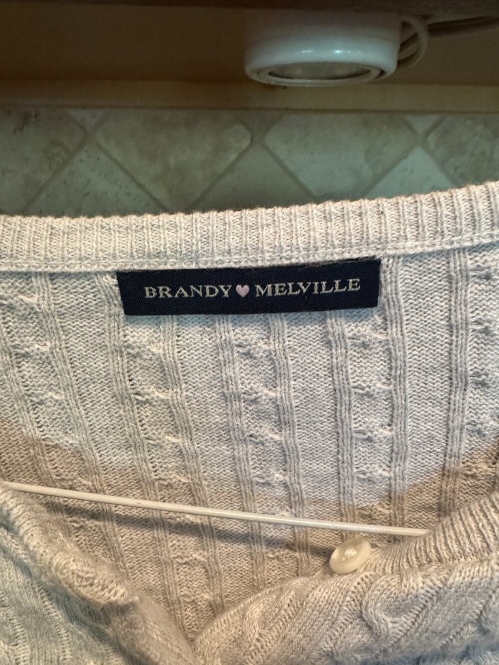 Brandy Melville Zoe Cable Knit Cardigan Light Grey XS/S - Picture 4 of 5